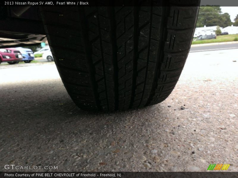 Pearl White / Black 2013 Nissan Rogue SV AWD