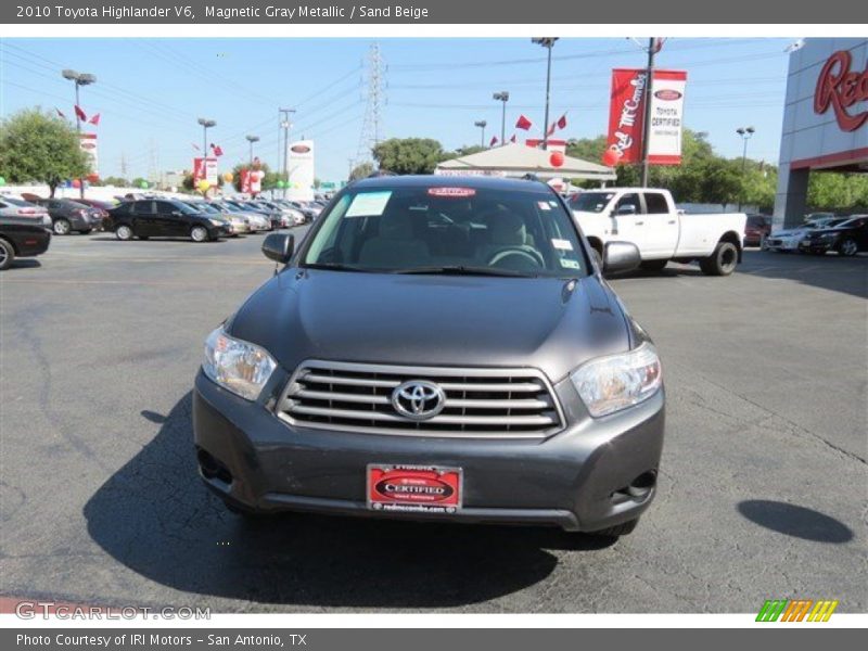 Magnetic Gray Metallic / Sand Beige 2010 Toyota Highlander V6