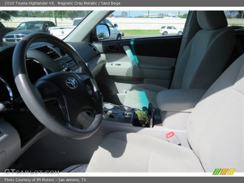 Magnetic Gray Metallic / Sand Beige 2010 Toyota Highlander V6