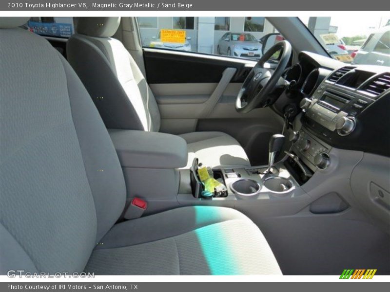Magnetic Gray Metallic / Sand Beige 2010 Toyota Highlander V6