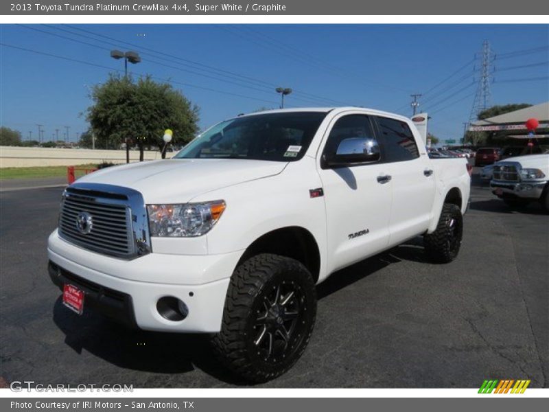Super White / Graphite 2013 Toyota Tundra Platinum CrewMax 4x4