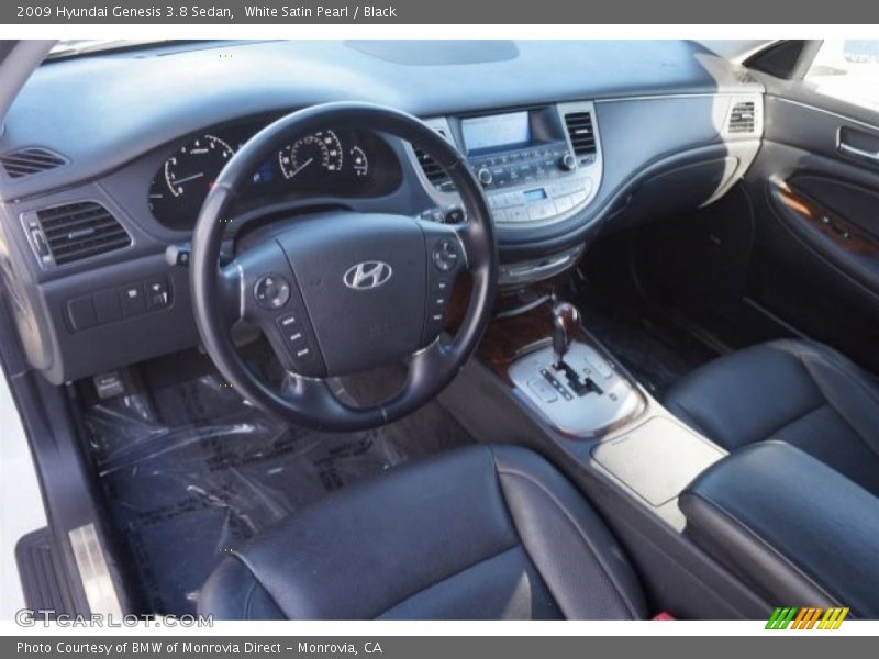White Satin Pearl / Black 2009 Hyundai Genesis 3.8 Sedan
