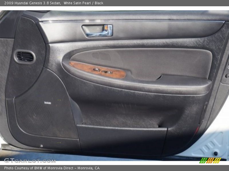 White Satin Pearl / Black 2009 Hyundai Genesis 3.8 Sedan