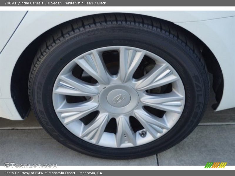 White Satin Pearl / Black 2009 Hyundai Genesis 3.8 Sedan