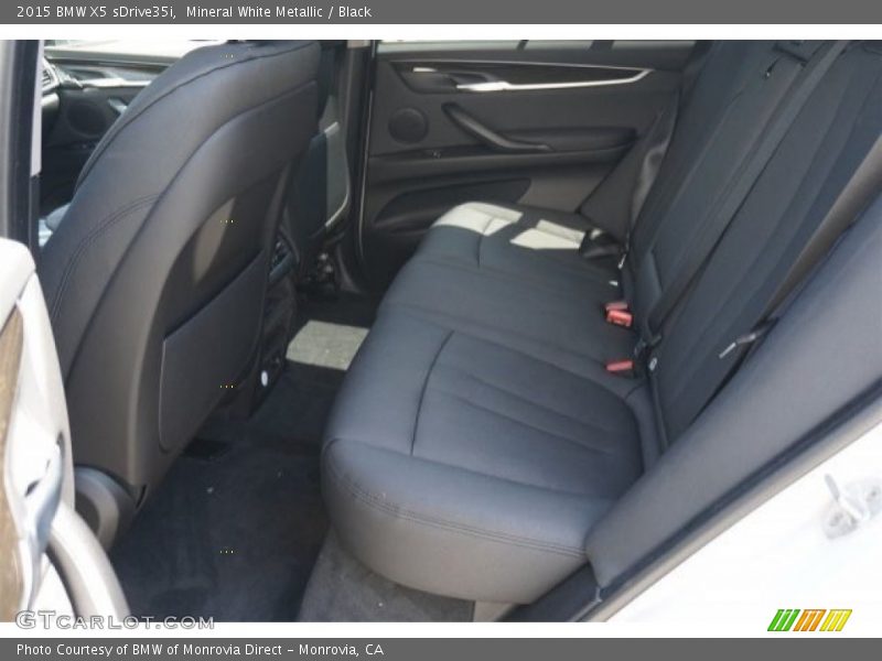 Mineral White Metallic / Black 2015 BMW X5 sDrive35i