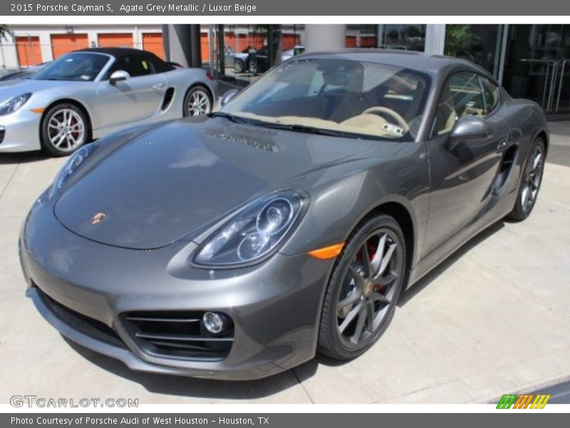 Front 3/4 View of 2015 Cayman S
