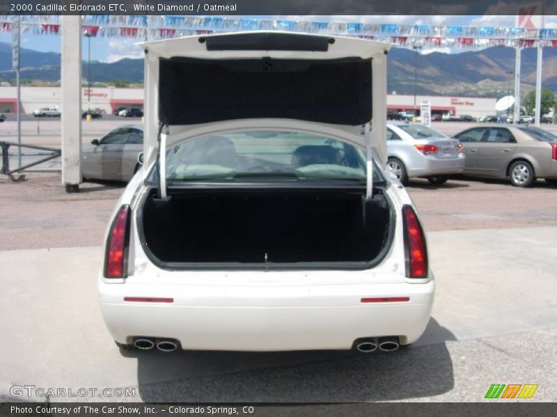 White Diamond / Oatmeal 2000 Cadillac Eldorado ETC
