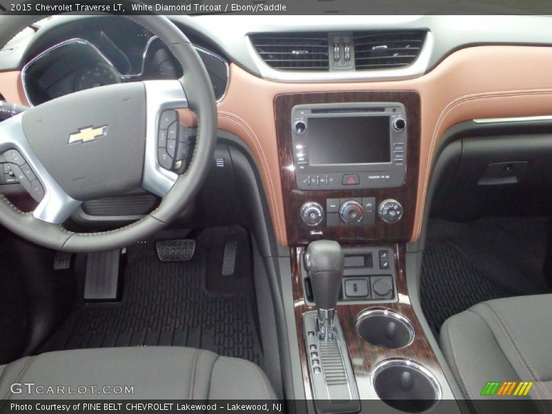 White Diamond Tricoat / Ebony/Saddle 2015 Chevrolet Traverse LT