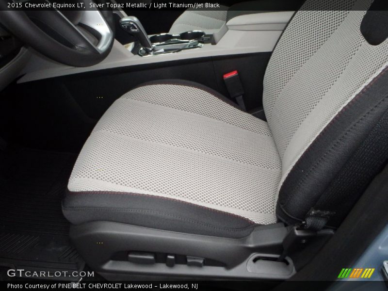 Silver Topaz Metallic / Light Titanium/Jet Black 2015 Chevrolet Equinox LT