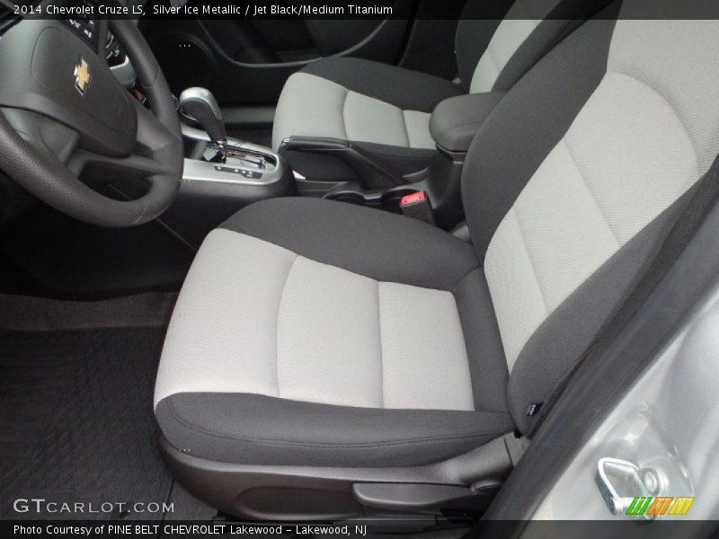 Silver Ice Metallic / Jet Black/Medium Titanium 2014 Chevrolet Cruze LS