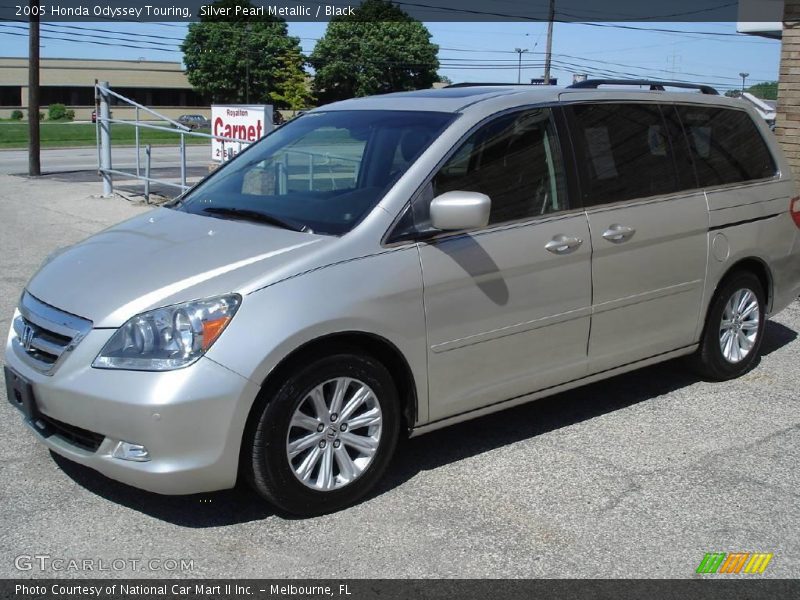 Silver Pearl Metallic / Black 2005 Honda Odyssey Touring