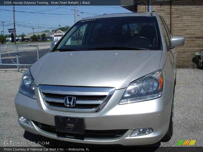 Silver Pearl Metallic / Black 2005 Honda Odyssey Touring