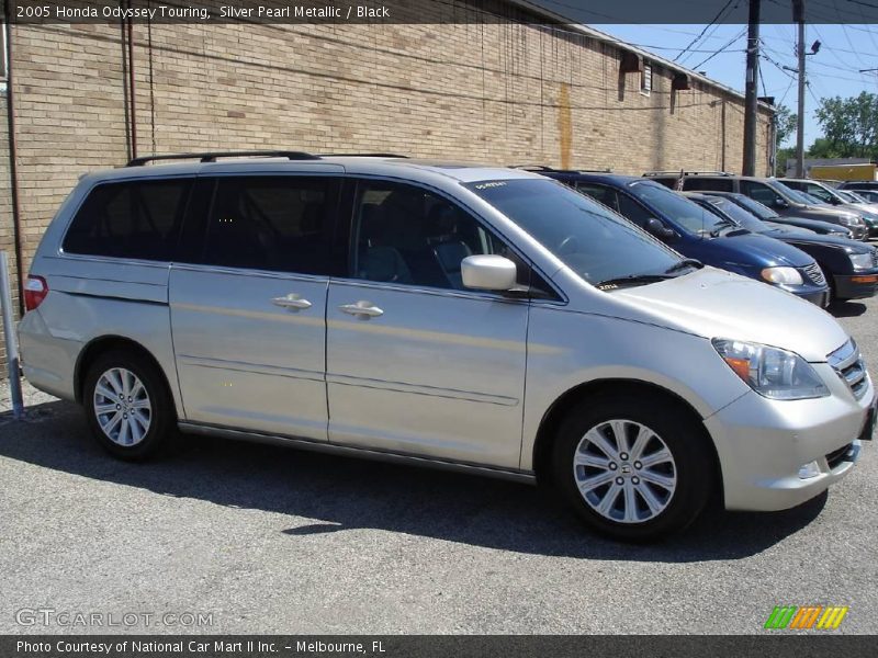 Silver Pearl Metallic / Black 2005 Honda Odyssey Touring