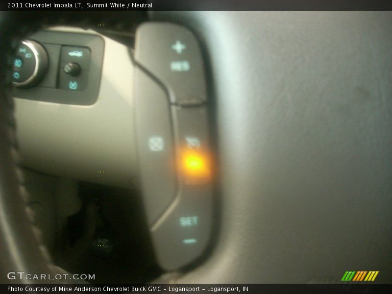 Summit White / Neutral 2011 Chevrolet Impala LT
