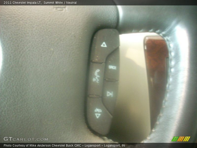 Summit White / Neutral 2011 Chevrolet Impala LT