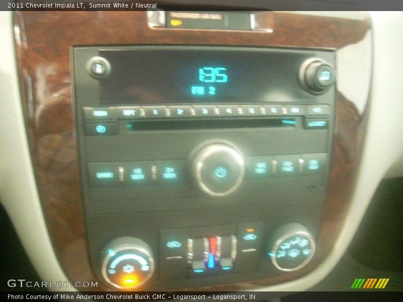 Summit White / Neutral 2011 Chevrolet Impala LT