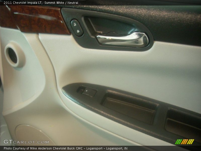 Summit White / Neutral 2011 Chevrolet Impala LT