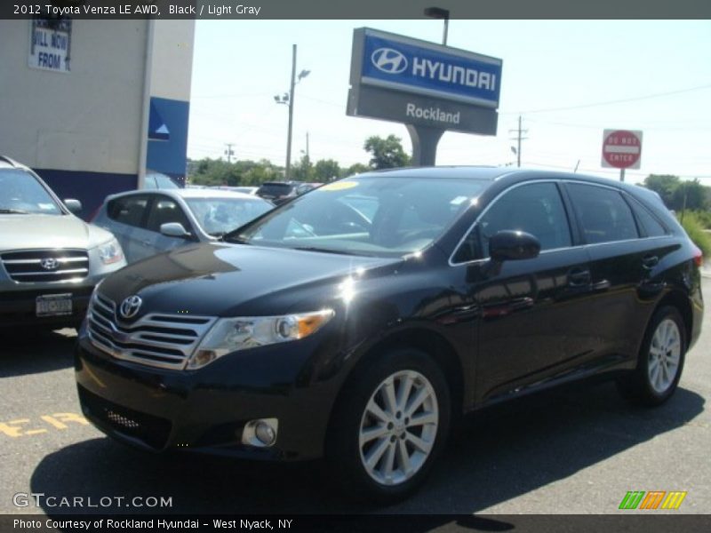 Black / Light Gray 2012 Toyota Venza LE AWD