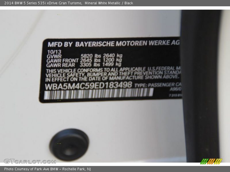 Mineral White Metallic / Black 2014 BMW 5 Series 535i xDrive Gran Turismo