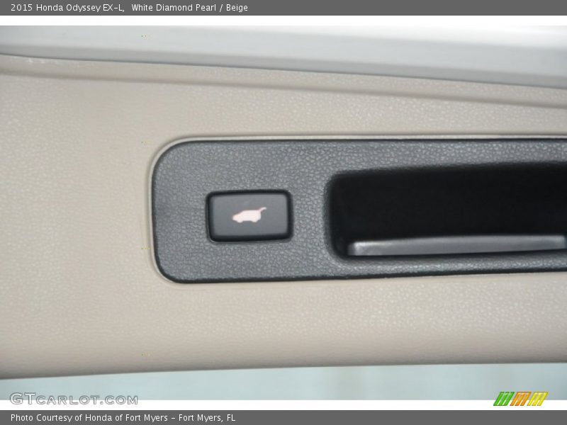 White Diamond Pearl / Beige 2015 Honda Odyssey EX-L