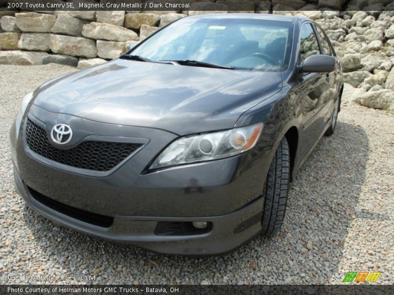 Magnetic Gray Metallic / Dark Charcoal 2007 Toyota Camry SE