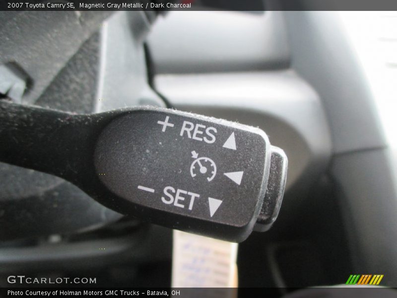 Magnetic Gray Metallic / Dark Charcoal 2007 Toyota Camry SE