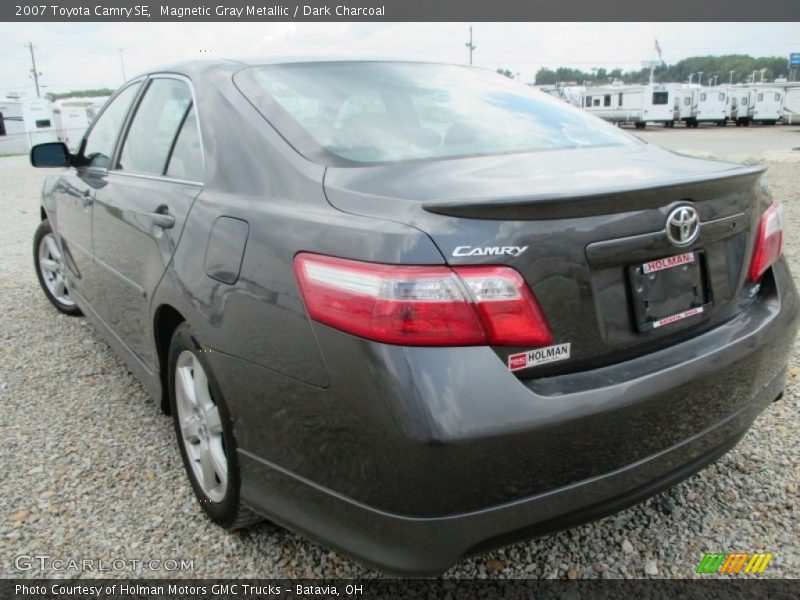 Magnetic Gray Metallic / Dark Charcoal 2007 Toyota Camry SE