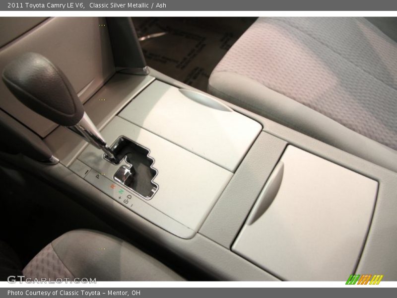 Classic Silver Metallic / Ash 2011 Toyota Camry LE V6