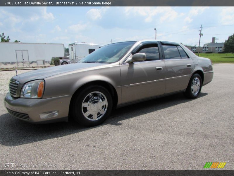 Bronzemist / Neutral Shale Beige 2003 Cadillac DeVille Sedan