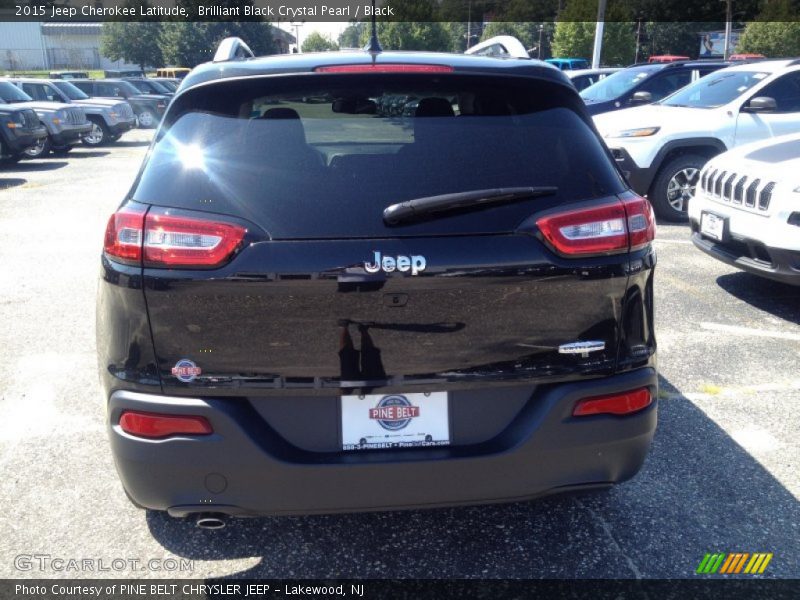 Brilliant Black Crystal Pearl / Black 2015 Jeep Cherokee Latitude