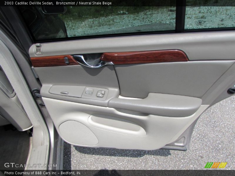 Bronzemist / Neutral Shale Beige 2003 Cadillac DeVille Sedan