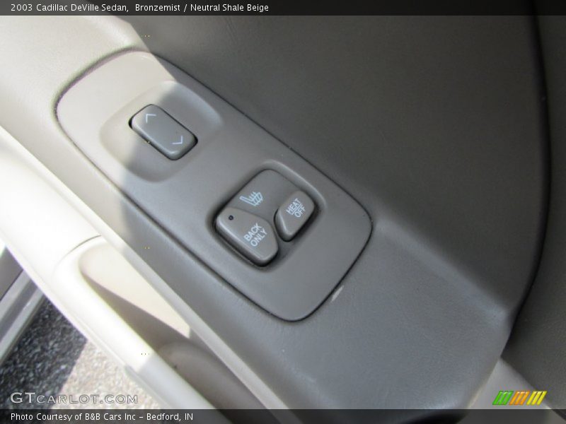 Bronzemist / Neutral Shale Beige 2003 Cadillac DeVille Sedan