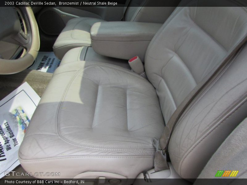 Bronzemist / Neutral Shale Beige 2003 Cadillac DeVille Sedan