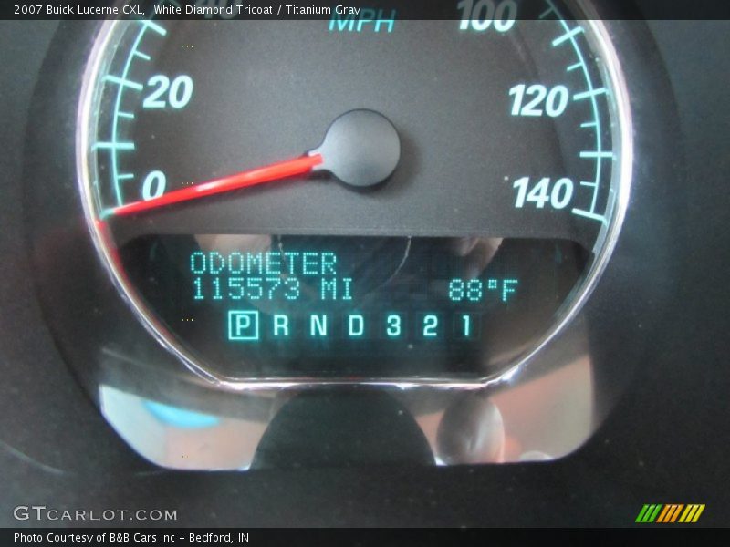 White Diamond Tricoat / Titanium Gray 2007 Buick Lucerne CXL