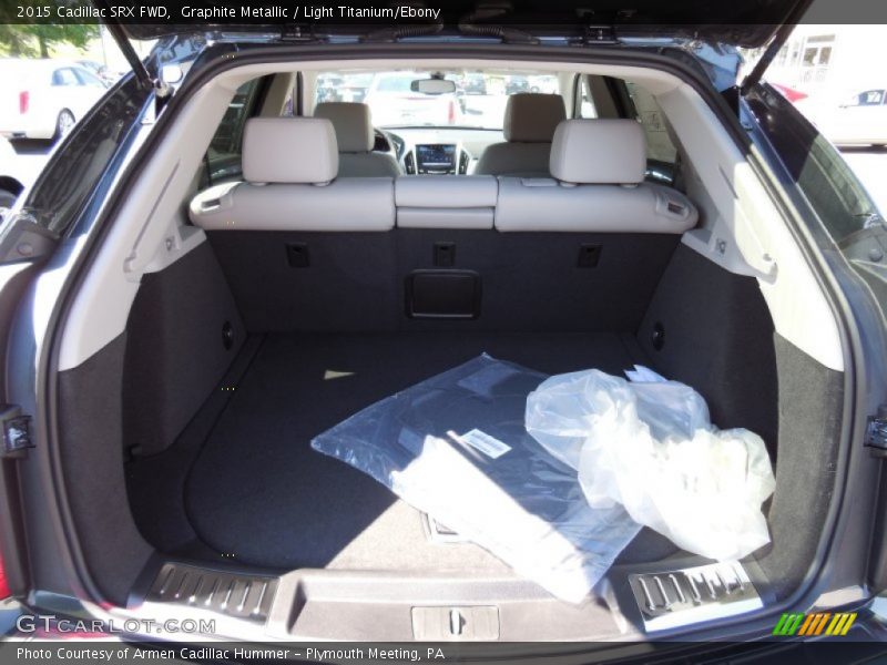  2015 SRX FWD Trunk