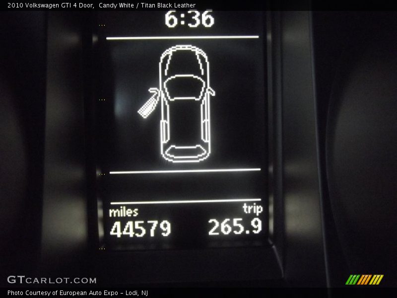 Candy White / Titan Black Leather 2010 Volkswagen GTI 4 Door