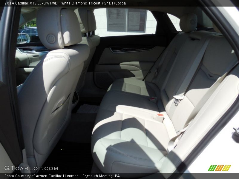 White Diamond Tricoat / Shale/Cocoa 2014 Cadillac XTS Luxury FWD