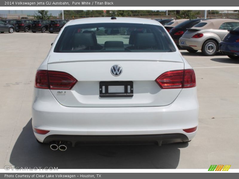 Pure White / Titan Black 2014 Volkswagen Jetta GLI Autobahn