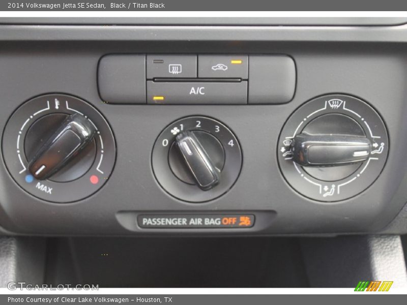 Black / Titan Black 2014 Volkswagen Jetta SE Sedan