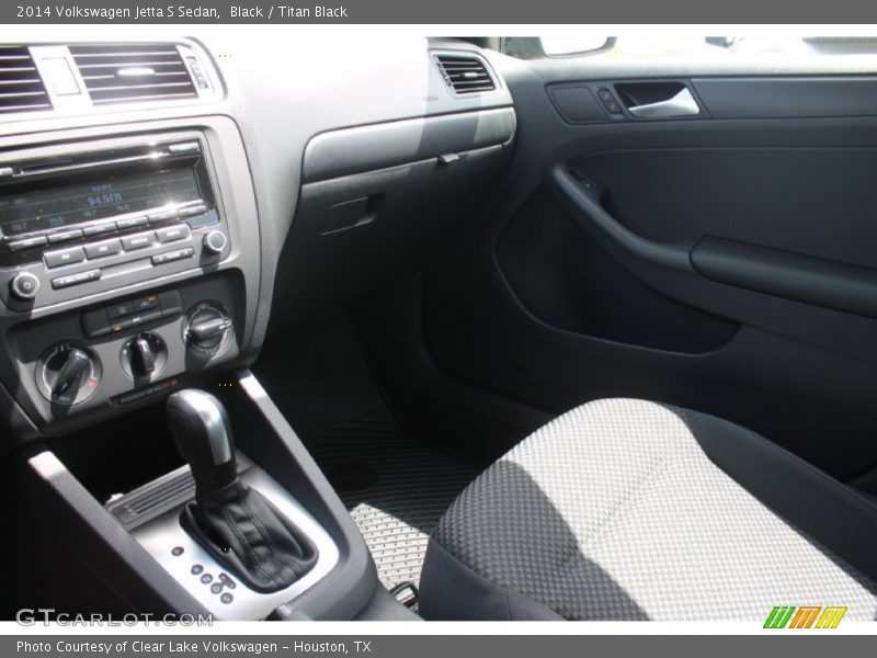 Black / Titan Black 2014 Volkswagen Jetta S Sedan