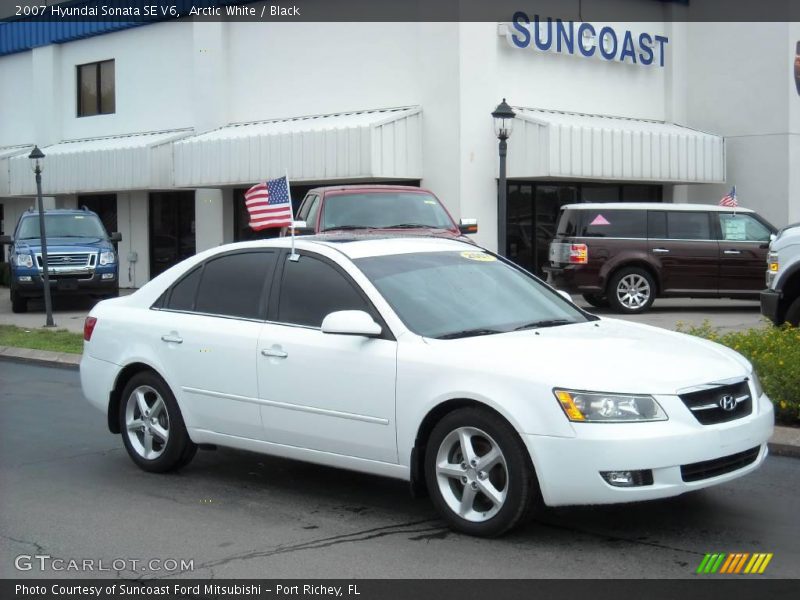 Arctic White / Black 2007 Hyundai Sonata SE V6