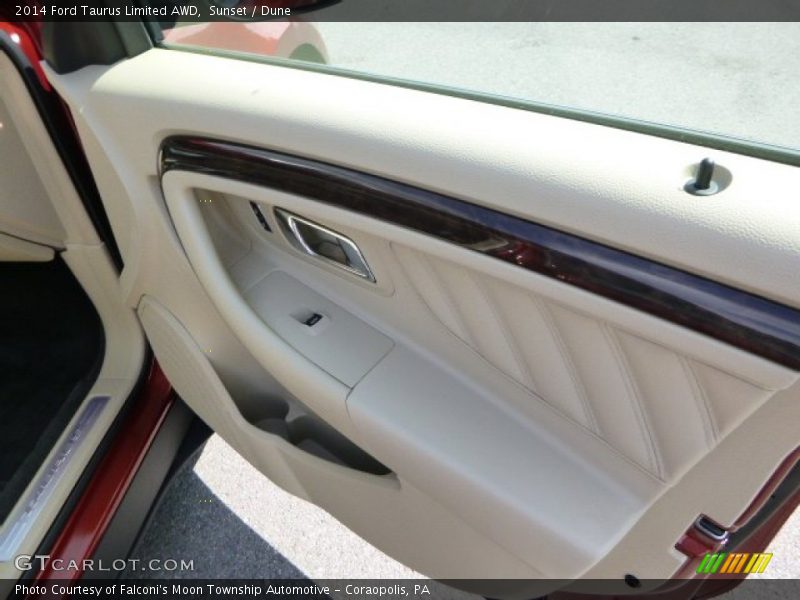 Sunset / Dune 2014 Ford Taurus Limited AWD