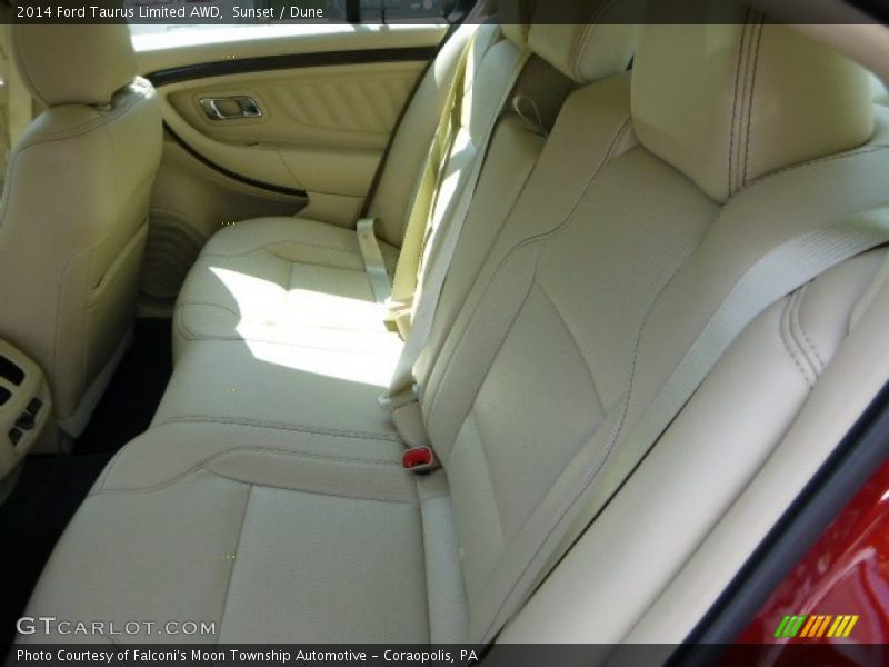 Sunset / Dune 2014 Ford Taurus Limited AWD