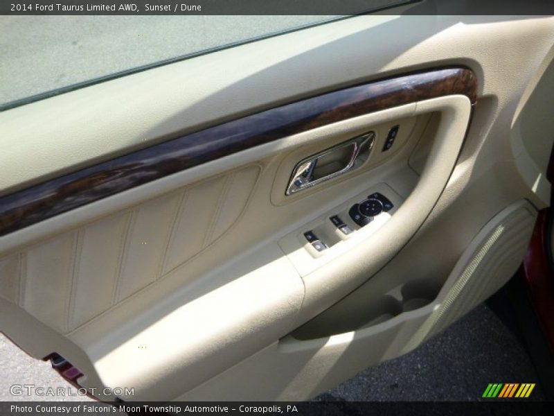 Sunset / Dune 2014 Ford Taurus Limited AWD
