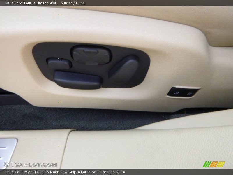 Sunset / Dune 2014 Ford Taurus Limited AWD