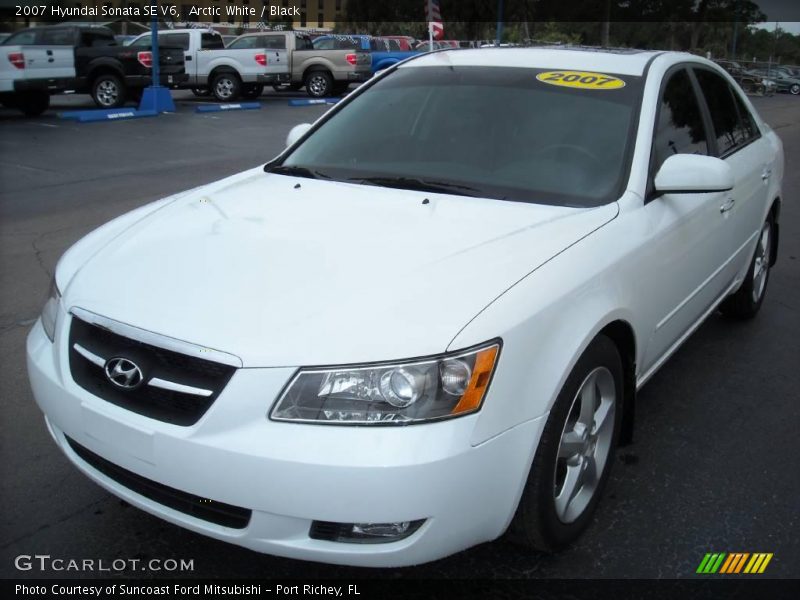 Arctic White / Black 2007 Hyundai Sonata SE V6