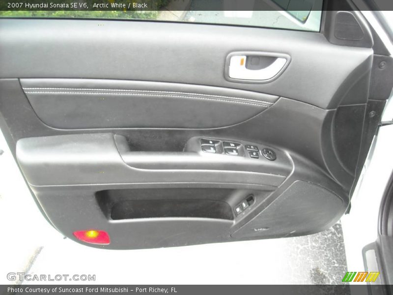 Arctic White / Black 2007 Hyundai Sonata SE V6