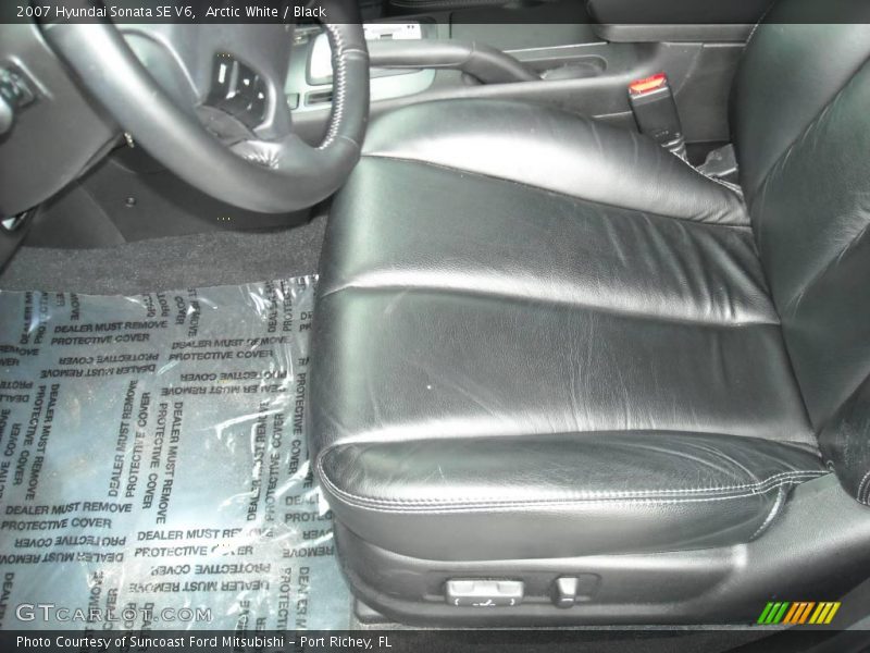 Arctic White / Black 2007 Hyundai Sonata SE V6