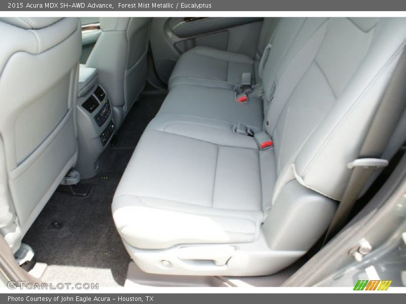 Rear Seat of 2015 MDX SH-AWD Advance