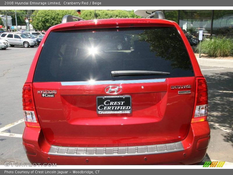 Cranberry Red / Beige 2008 Hyundai Entourage Limited